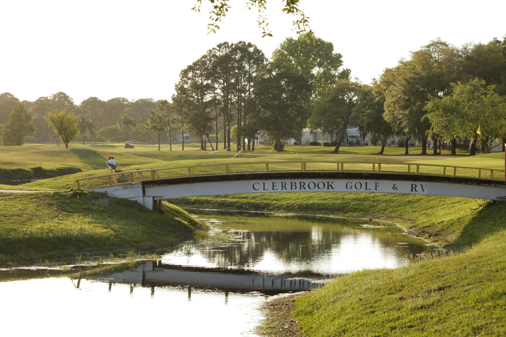 Clerbrook Golf & Rv Resort Caravan Park Clermont Zewnętrze zdjęcie
